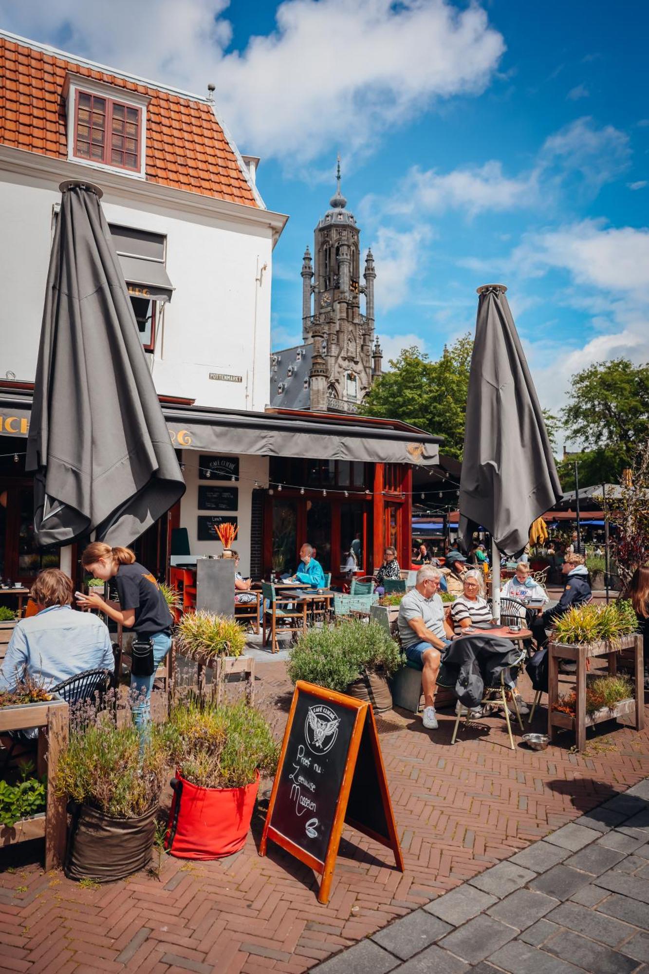 Van Der Valk Hotel Middelburg Exterior foto